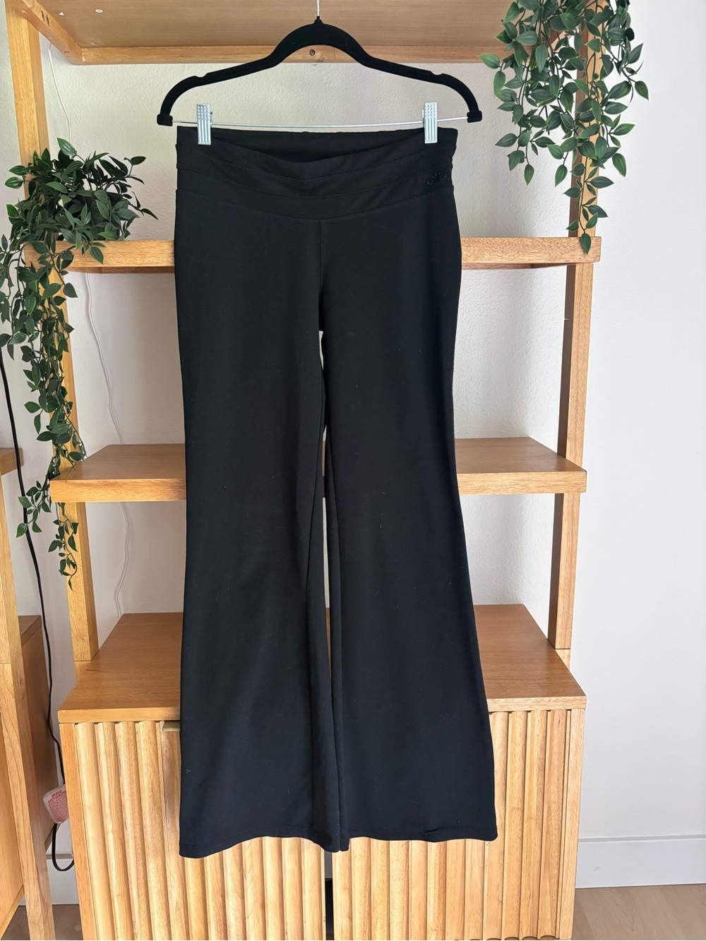 Old Navy Black Boot-Cut Knit Pants